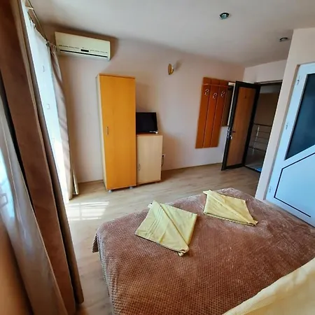 Pensión Casa Mario Două Mai
